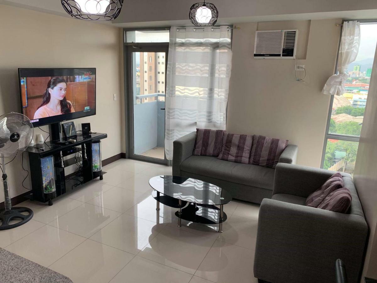 Cubao Manhattanheights Unit 11A Tower B, 2Br Manila Exterior photo
